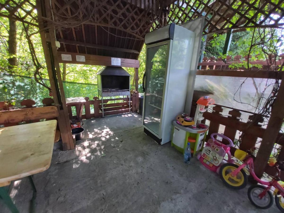 Bungalow Camping Edelweiss - Floare De Colt - Gyopar Риметя Экстерьер фото